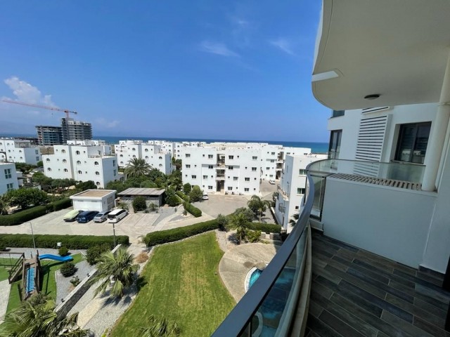 1+1 apartment with sea view!