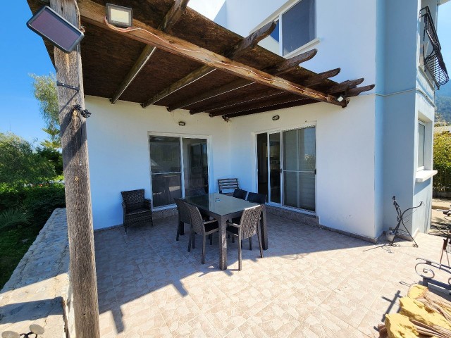 Catalkoy, satilik 3+1 villa, deniz ve dağa manzaralı +905428777144