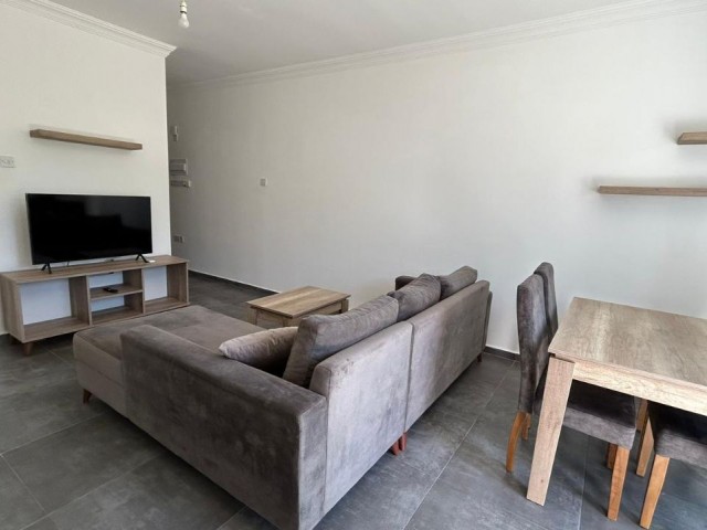 PENTHOUSE-WOHNUNG MIT 1 SCHLAFZIMMER ZUM VERKAUF IN KYRENIA KARAOGLANOGLU