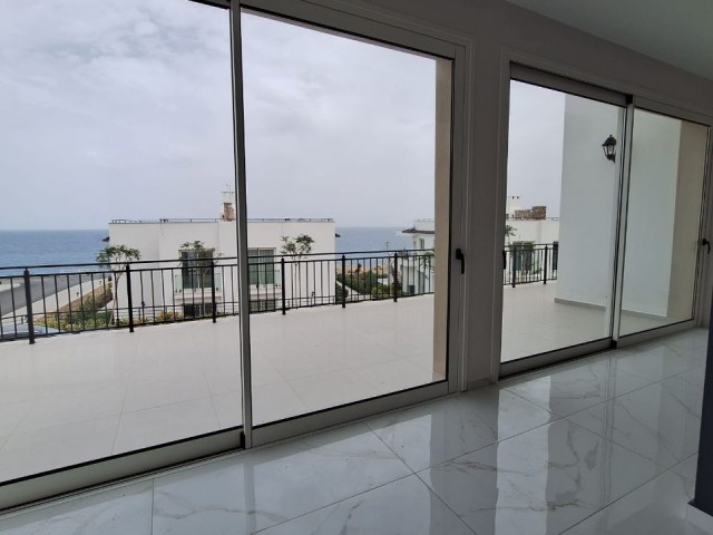 3 BEDROOM APARTMENT FOR SALE WITH SEA VIEW IN KYRENIA BAHCELI