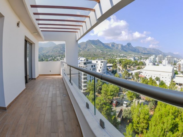 Cyprus Kyrenia City Centre For Sale 3+1 Duplex Penthouse