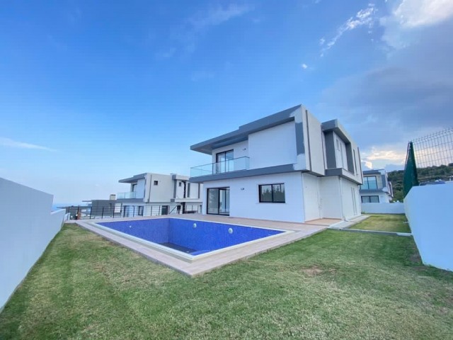 Ultra Luxury 4+1 Detached Villa with Mountain and Sea Views in a Magnificent Location in Kyrenia Edremit, Cyprus ** 