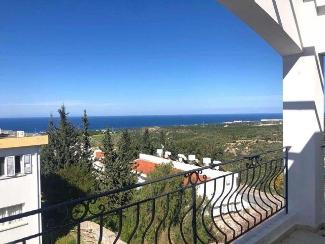 2 + 1 Apartments for Sale in Kyrenia /Çatalköy on a Decent, Quiet Site with a Pool, Intertwined with Nature ** 