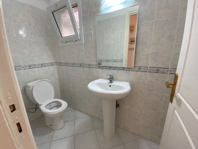 Flat To Rent in Girne Merkez, Kyrenia