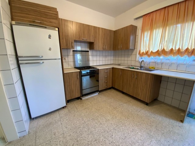 Flat To Rent in Girne Merkez, Kyrenia