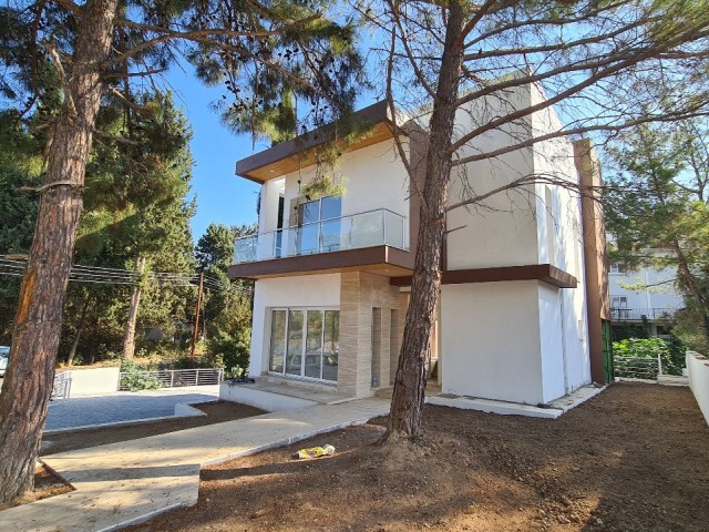 Villa for Sale in Zeytinlik in Kyrenia, Cyprus ** 