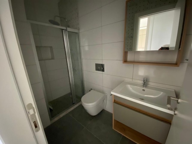 Kıbrıs Girne Merkez 5 Yıldızlı Hotel Konforunda Satılık 1+1 Daireler 