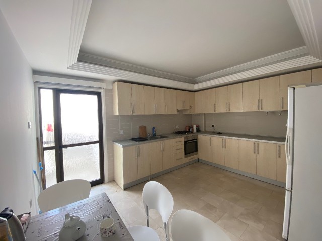 2+1 Flat for Sale in Girne Center ** 