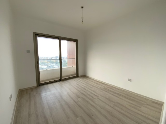 Flat For Sale in Yukarı Girne, Kyrenia