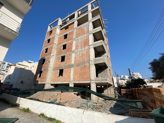 2+1 Flats for Sale in Girne Merkez Turkish Quarter ** 