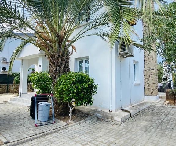 Villa To Rent in Bellapais, Kyrenia