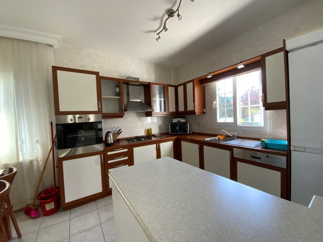 Villa To Rent in Bellapais, Kyrenia