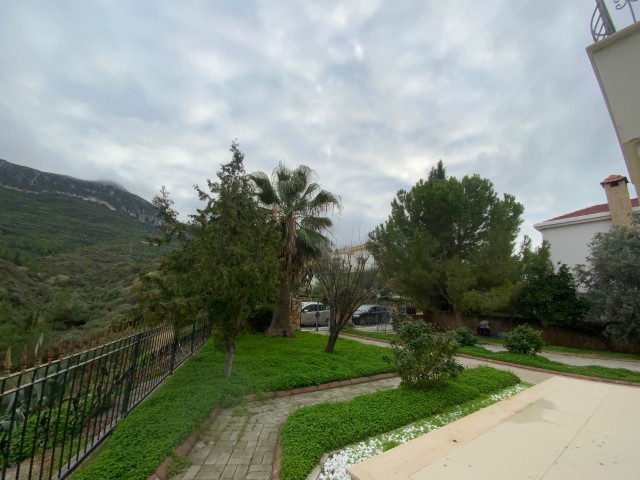 Kyrenia Zentrum Tägliche Miete Ultra Lu Llogara Villa ** 