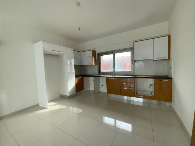 Cyprus Kyrenia Ozanköy 1+1 Opportunity Flat for Sale ** 