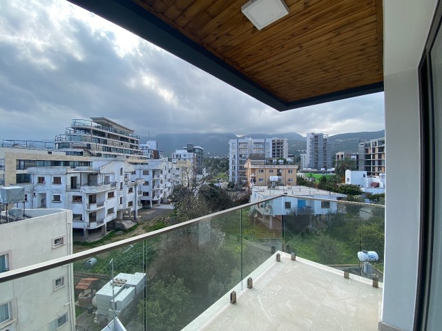 3+1 penthouse for sale in the center of Kyrenia ** 