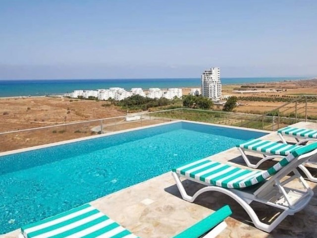 STUNNING SEA VIEW FLAT FOR SALE IN AFRODIT BEACH SITE ** 