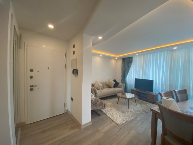 Cyprus Kyrenia Center 2+1 Luxury Flat for Rent ** 