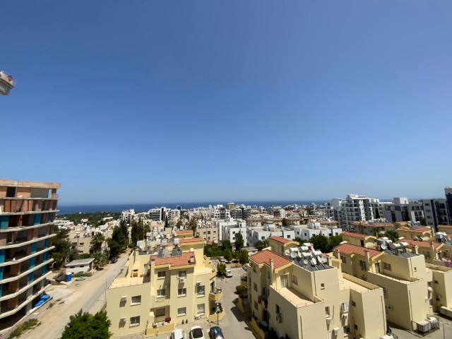 2+1 Wohnung Zum Verkauf In Zypern Kyrenia Zentrum Voll Möbliert ** 