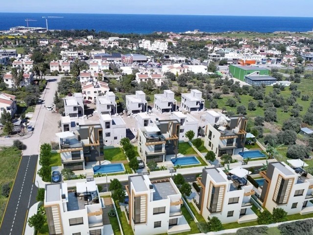 Kıbrıs Girne Çatalköy Satılık 3+1 Lüx Villa Ödeme Planlı