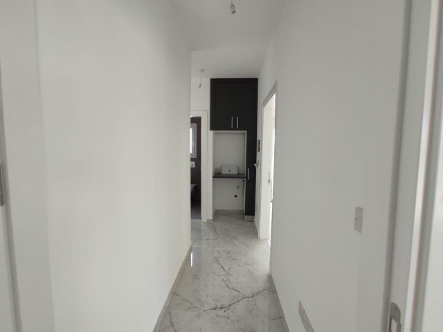 Kıbrıs Girne Karşıyaka'da Satılık 3+1 Modern Villa