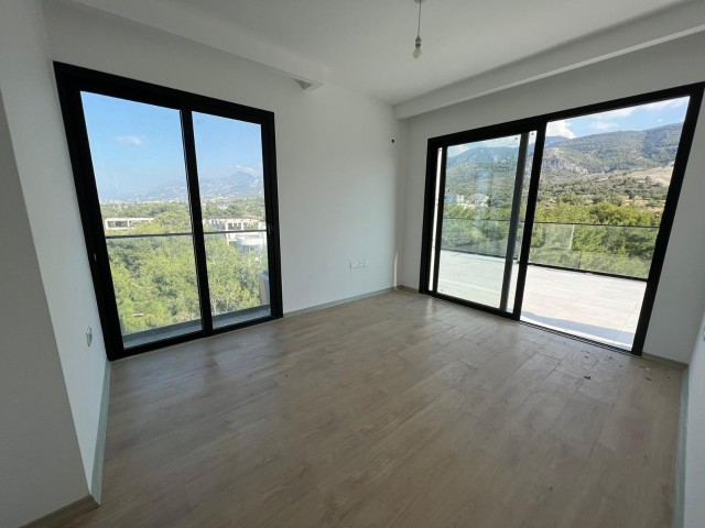3+1 Penthouse Zum Verkauf In Hervorragender Lage In Zypern Kyrenia Zentrum ** 