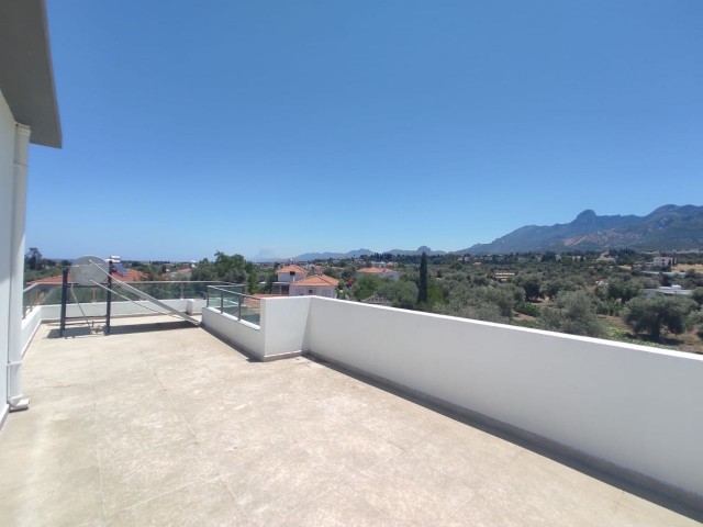 3+ 1 Turkish Kocanli Villa For Sale With Mountain And Sea Views In Kyrenia Ozankoy ** 