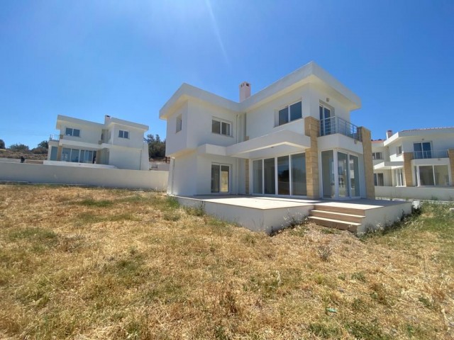 3+1 Magnificent Mountain And Sea View Villa For Sale In Yeşiltepe, Kyrenia ** 