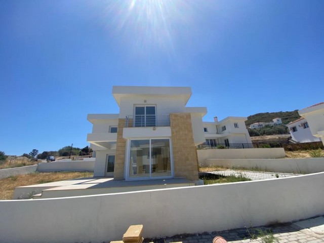 3+1 Magnificent Mountain And Sea View Villa For Sale In Yeşiltepe, Kyrenia ** 