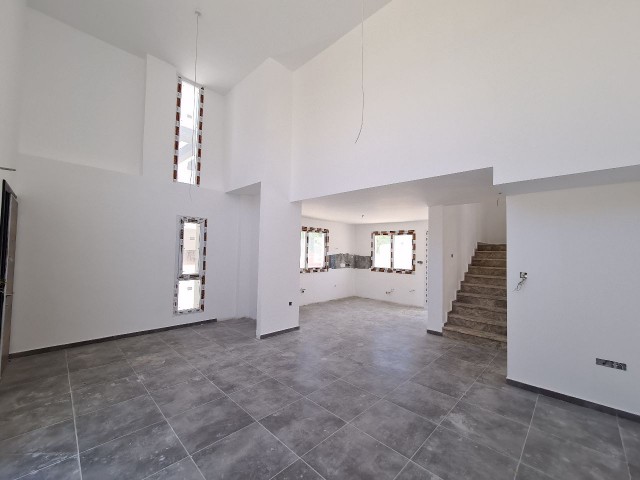 Girne Karaoğlanoğlu Satılık 3+1 Villa / Türk Koçanlı Villa