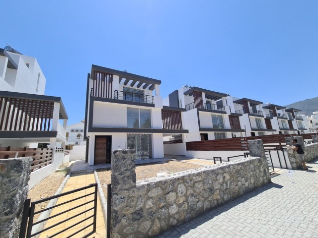 3+1 MODERNE NULL VILLA ZUM VERKAUF IN KYRENIA KARAOGLANOGLU ** 