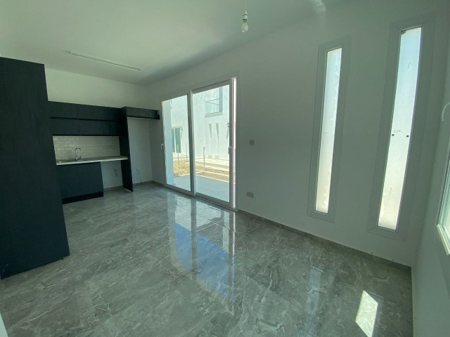 KIBRIS GİRNE KARŞIYAKA'DA SATILIK 2+1 TOWN HOUSE