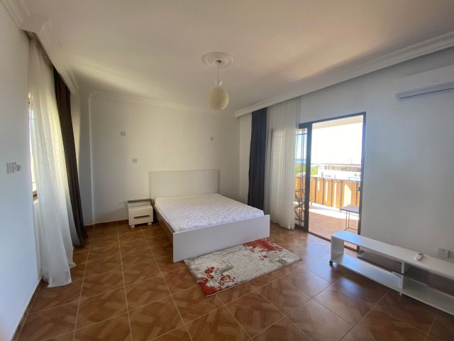 3+1 Wohnung Zu vermieten in Kyrenia Alsancak ** 