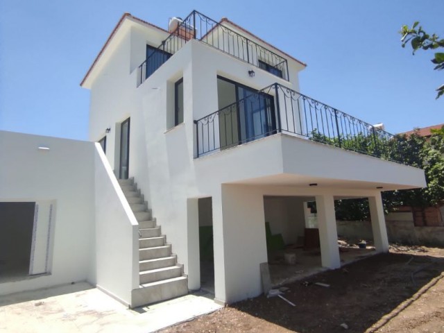 4+1 TRIPLEX VILLA FOR SALE WITH MOUNTAIN AND SEA VIEWS WITH POOL IN ÇATALKÖY ** 