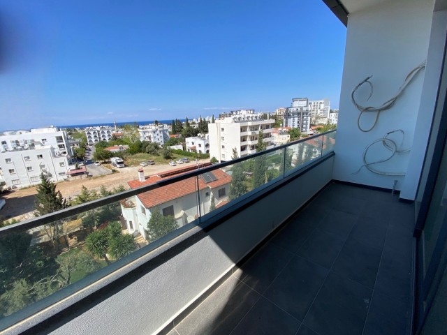 2 + 1 Apartment with Sea View in Kıbrıs Kyrenia Central For Sale in Türk Kocanlı Kapanmaz ** 