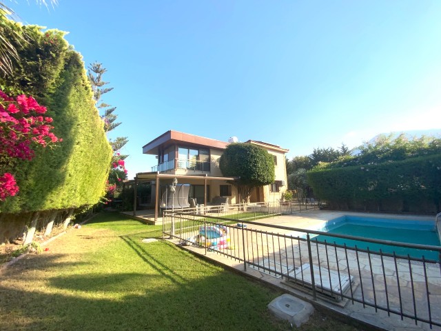 4+1 Villa zu vermieten in Zypern Kyrenia Bellapais ** 