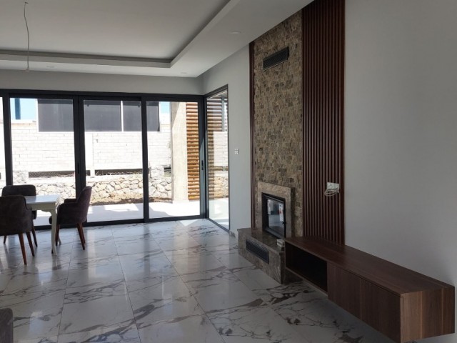 Kıbrıs Girne Çatalköy Satılık Modern 3+1 Villa