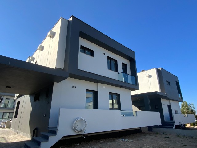 Cyprus Kyrenia Edremit Luxury 3 + 1 Villa for Sale at a Discounted Price ** 