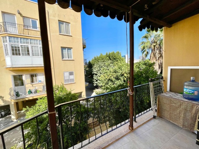 Flat For Sale in Girne Merkez, Kyrenia