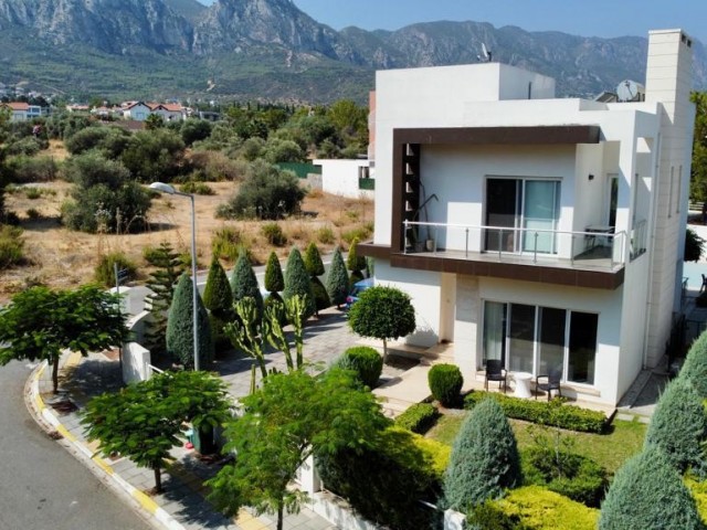 Kıbrıs Girne Zeytinlik Türk Koçan Ultra Lüx 2+1 Villa