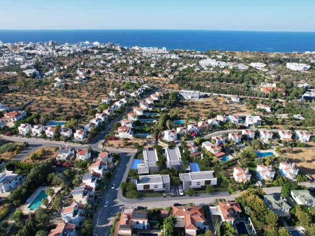 Die Gelegenheit. . . ! Meerblick Villa mit Pool zu verkaufen in Zypern Kyrenia Bellapais