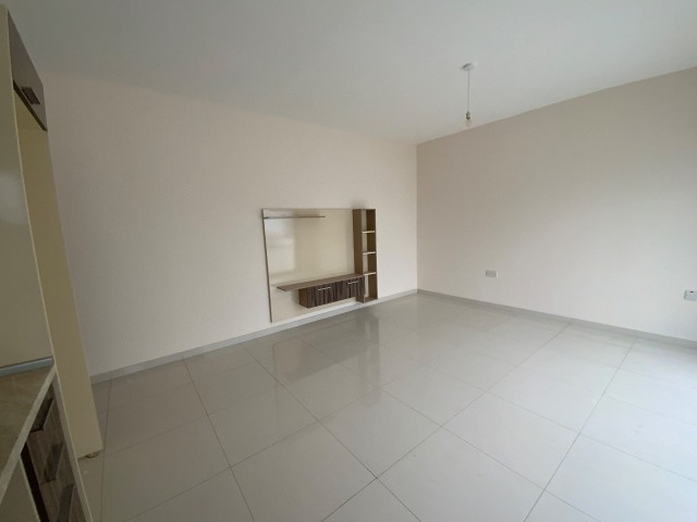 Zypern Kyrenia Zentrum Opportunity 2+1 Meerblick Apartment