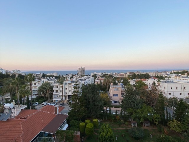 Penthouse Kaufen in Girne Merkez, Kyrenia