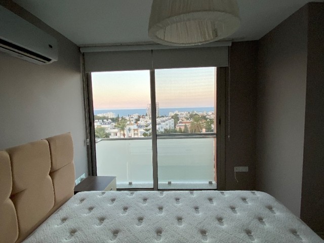 Kıbrıs Girne Merkez Satılık Deniz Manzaralı 3+1 Penthouse 