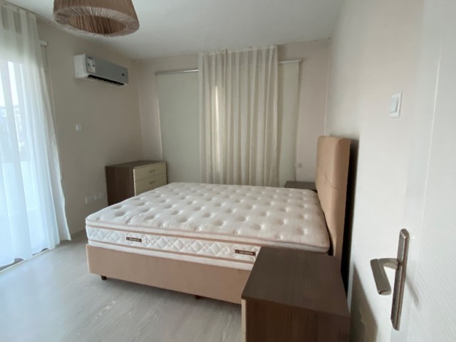 Kıbrıs Girne Merkez Satılık Deniz Manzaralı 3+1 Penthouse 