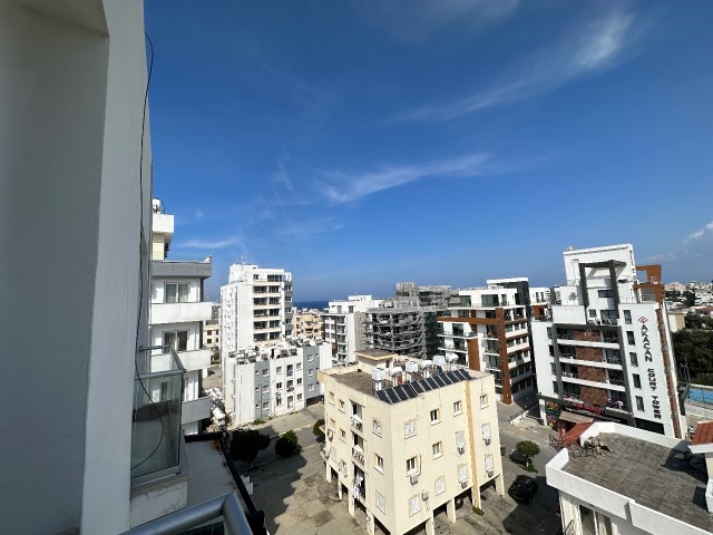 Zypern Kyrenia Centre Zu verkaufen 2+1 voll möbliertes Penthouse