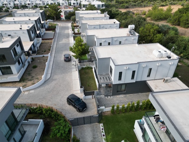 Zypern Kyrenia Edremit Luxuriöse möblierte freistehende Villa zu verkaufen