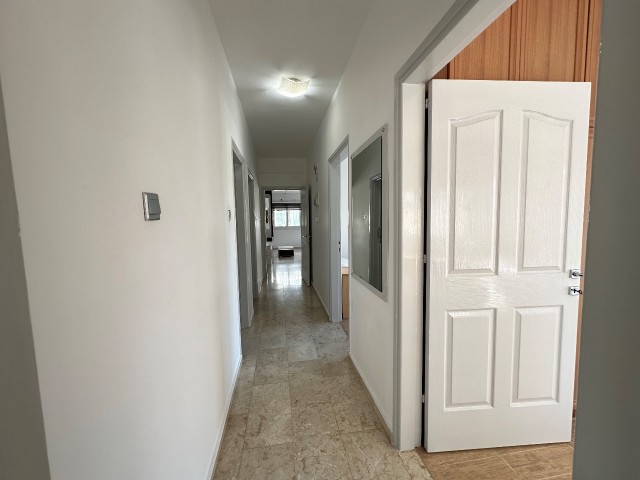 Cyprus Kyrenia Center 3+1 Flat for Rent