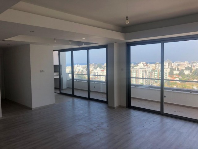 Girne Merkez'de Satılık Penthouse 