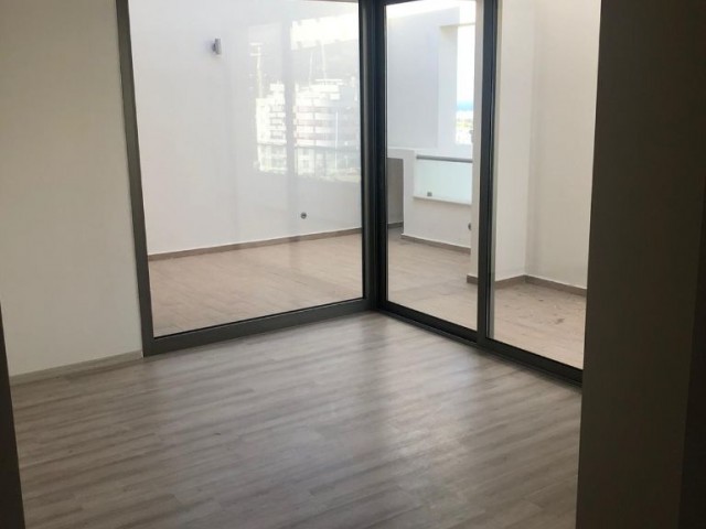 Girne Merkez'de Satılık Penthouse 