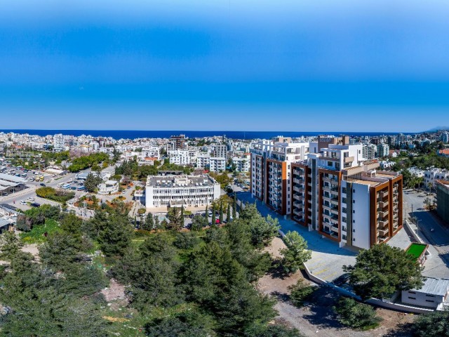 3 + 1 Penthouse-Wohnung Zum Verkauf In Kyrenia Zentrum ** 